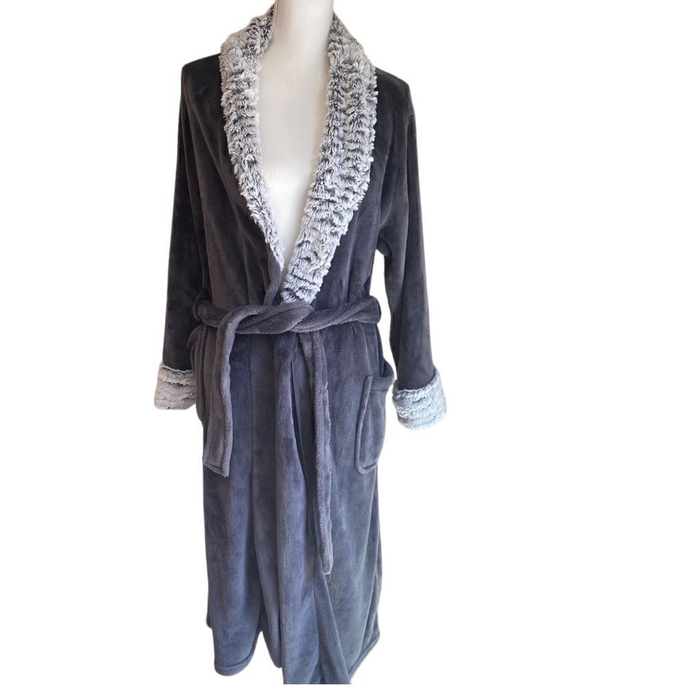 Carole Hochman Bathrobe Size Medium Soft Fluffy
